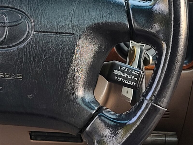 1999 Toyota 4Runner 4X4 V6 3.4L / DIFF LOCK / NEW TIMING BELT / LIFTED / NEW TIRES / UPGRADED WHEELS / 2-OWNERS / NO RUST / FRESH SERVICE - Photo 33 - Portland, OR 97217