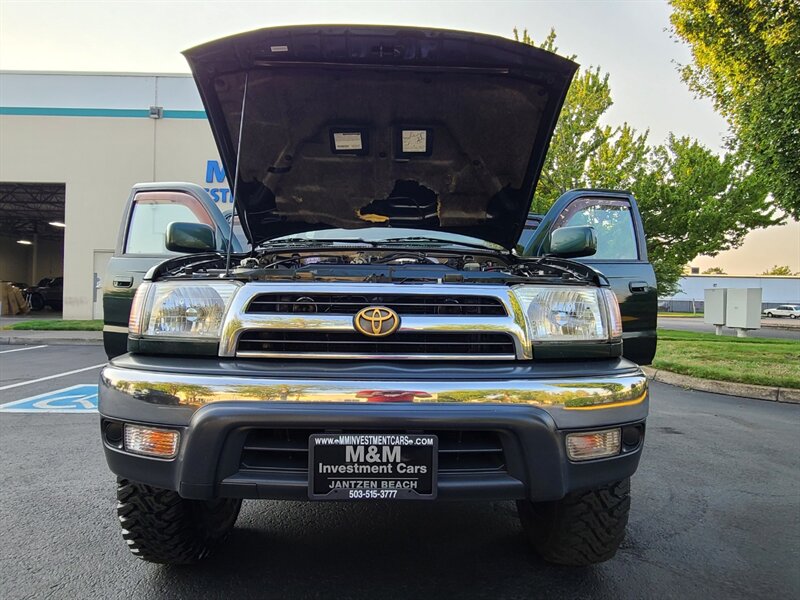 1999 Toyota 4Runner 4X4 V6 3.4L / DIFF LOCK / NEW TIMING BELT / LIFTED / NEW TIRES / UPGRADED WHEELS / 2-OWNERS / NO RUST / FRESH SERVICE - Photo 29 - Portland, OR 97217