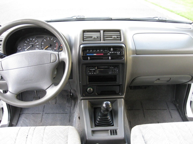 1998 Suzuki Sidekick 4X4 JX SP   - Photo 40 - Portland, OR 97217