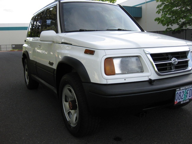 1998 Suzuki Sidekick 4X4 JX SP   - Photo 9 - Portland, OR 97217