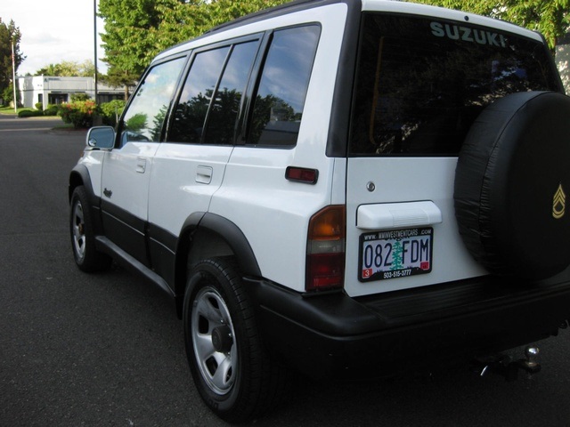 1998 Suzuki Sidekick 4X4 JX SP   - Photo 11 - Portland, OR 97217