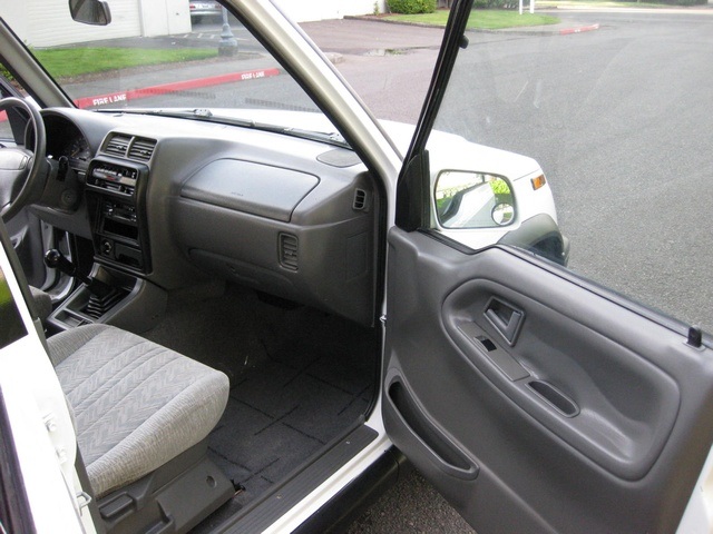 1998 Suzuki Sidekick 4X4 JX SP   - Photo 35 - Portland, OR 97217