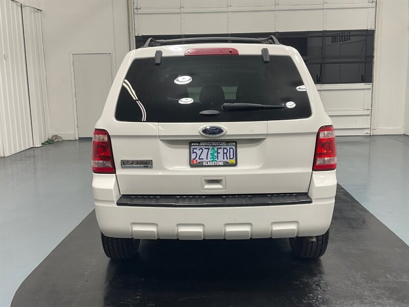 2012 Ford Escape XLT 4X4 / 2.5L 4Cyl / Leather Heated / 61,000 MILE  / Sunroof / LOCAL - Photo 7 - Gladstone, OR 97027