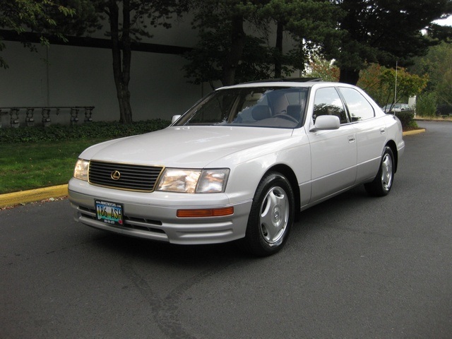 1997 Lexus LS 400 Coach edition / Luxury Sedan   - Photo 1 - Portland, OR 97217