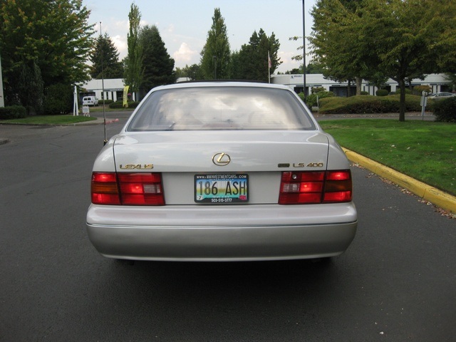 1997 Lexus LS 400 Coach edition / Luxury Sedan   - Photo 4 - Portland, OR 97217
