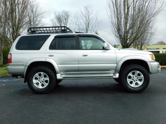 2000 Toyota 4Runner SR5 4dr SR5 / 4X4 /  5-SPEED MANUAL / LIFTED   - Photo 4 - Portland, OR 97217