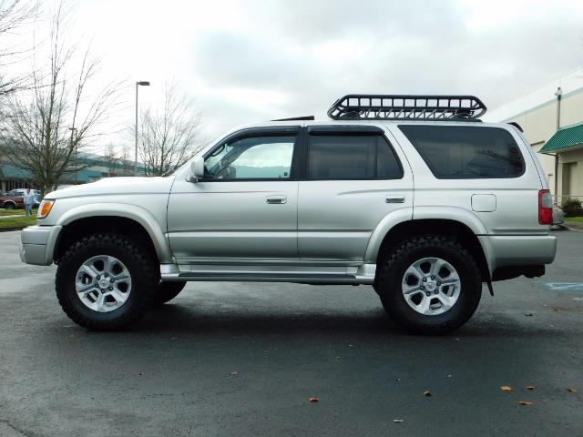 2000 Toyota 4Runner SR5 4dr SR5 / 4X4 /  5-SPEED MANUAL / LIFTED   - Photo 3 - Portland, OR 97217