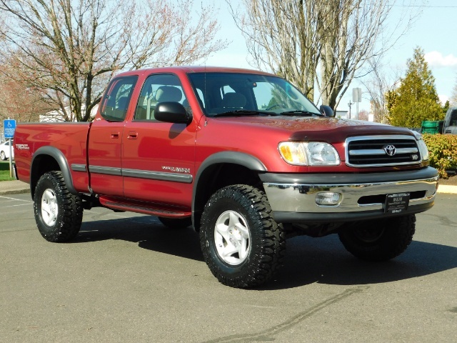 2001 Toyota Tundra SR5 V8 4.7L / LIFTED / ONLY 68K MILES !!!   - Photo 2 - Portland, OR 97217