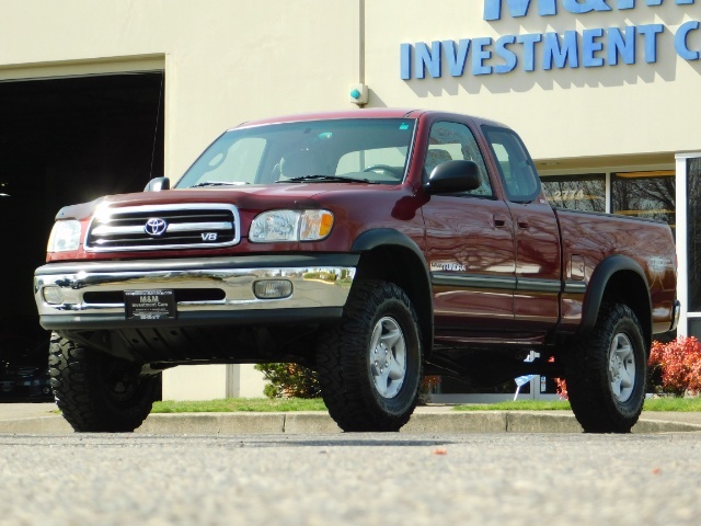 2001 Toyota Tundra SR5 V8 4.7L / LIFTED / ONLY 68K MILES !!!   - Photo 1 - Portland, OR 97217