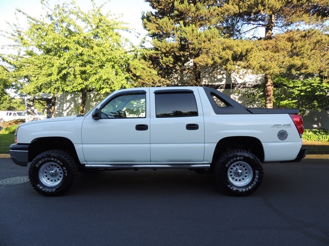 2004 Chevrolet Avalanche 1500/4X4/ Crew Cab / LIFTED / NEW TIRES   - Photo 3 - Portland, OR 97217