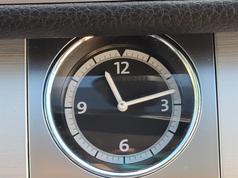 2015 Volkswagen CC 2.0T R-LINE / TURBO / LEATHER / NAVi / 54k MILES / 2-TONE HEATED SEATS / FRESH TRADE / VERY LOW MILES - Photo 34 - Portland, OR 97217