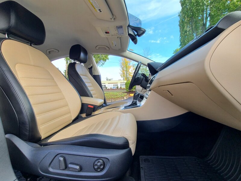 2015 Volkswagen CC 2.0T R-LINE / TURBO / LEATHER / NAVi / 54k MILES / 2-TONE HEATED SEATS / FRESH TRADE / VERY LOW MILES - Photo 14 - Portland, OR 97217