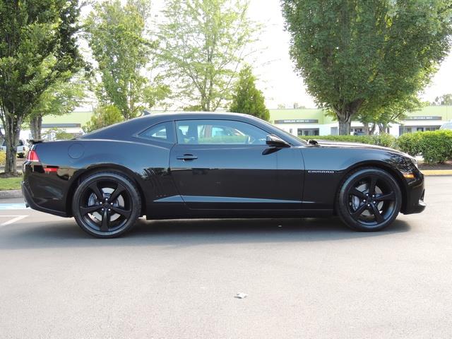 2015 Chevrolet Camaro SS / Coupe / Automatic / 400HP / 1-OWNER   - Photo 4 - Portland, OR 97217