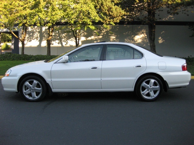 2003 Acura TL 3.2 Type-S/ Auto / Luxury sedan   - Photo 2 - Portland, OR 97217