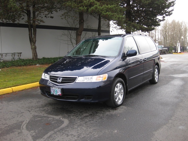 2003 Honda Odyssey EX-L w/DVD / 1-Owner/ Service Records   - Photo 1 - Portland, OR 97217