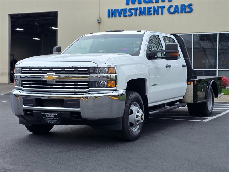 2015 Chevrolet Silverado 3500 FLAT BED DUALLY 4X4 6.6L DURAMAX DIESEL 39K MILES  / LONG BED / 1-TON / ALLISON / LOW MILES