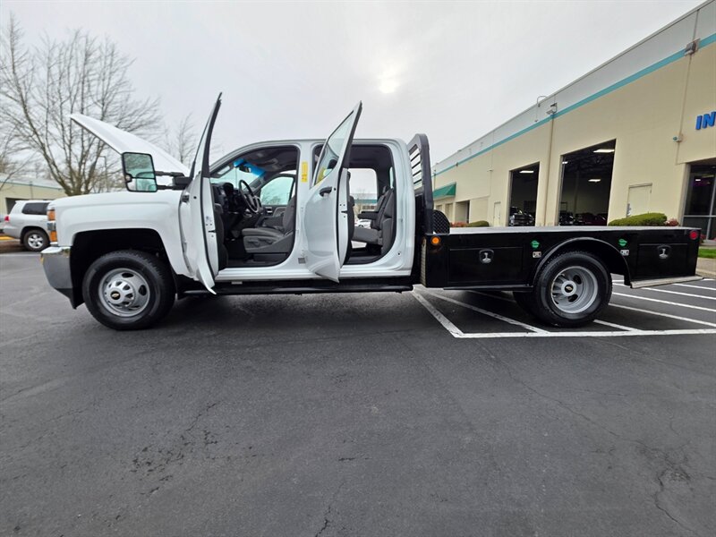 2015 Chevrolet Silverado 3500 FLAT BED DUALLY 4X4 6.6L DURAMAX DIESEL 39K MILES / LONG BED / 1-TON / ALLISON / LOW MILES - Photo 19 - Portland, OR 97217