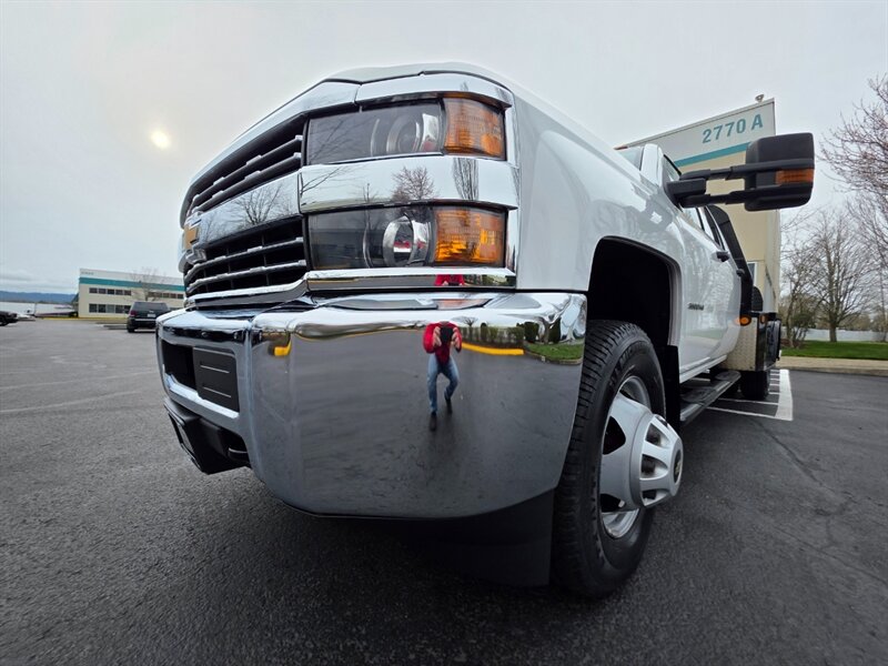 2015 Chevrolet Silverado 3500 FLAT BED DUALLY 4X4 6.6L DURAMAX DIESEL 39K MILES / LONG BED / 1-TON / ALLISON / LOW MILES - Photo 9 - Portland, OR 97217