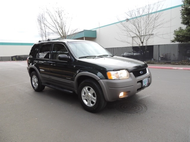 2001 Ford Escape XLT/4X4/Leather/Moonroof/ Excel Cond   - Photo 2 - Portland, OR 97217