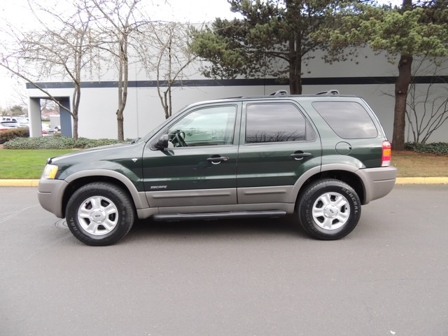 2001 Ford Escape XLT/4X4/Leather/Moonroof/ Excel Cond   - Photo 3 - Portland, OR 97217