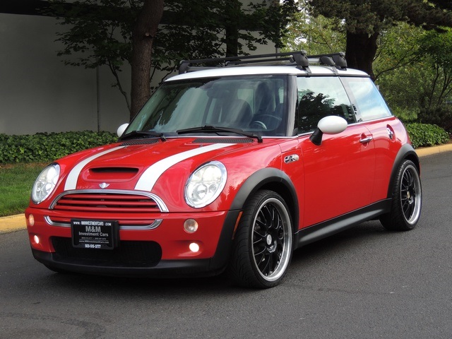 2004 MINI Cooper S 6-Speed Manual / Supercharged / Panoramic Roof   - Photo 1 - Portland, OR 97217