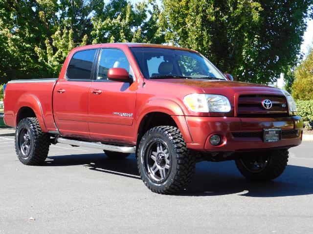 2005 Toyota Tundra DOUBLE CAB 4X4 LIMITED V8 4.7 L / 1-OWNER / LIFTED   - Photo 2 - Portland, OR 97217