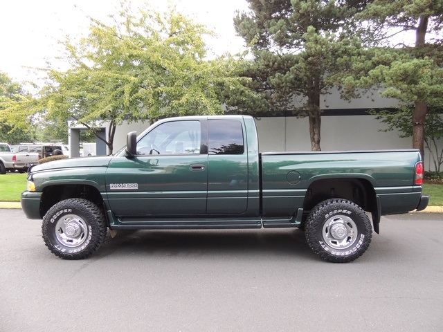 1999 Dodge Ram 2500 4X4  Diesel / Short Bed   - Photo 3 - Portland, OR 97217