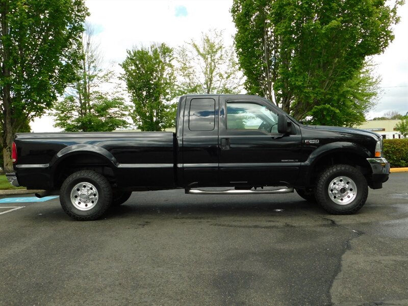 2002 Ford F-250 XLT Super Cab 4X4 / 7.3L DIESEL / 1-OWNER / CLEAN   - Photo 4 - Portland, OR 97217