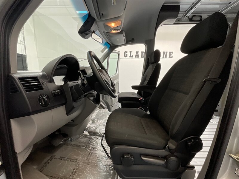 2015 Mercedes-Benz Sprinter 3500 CARGO VAN / 3.0L DIESEL / HIGH ROOF EXTENDED  / EXTRA LONG / NEW TIRES - Photo 18 - Gladstone, OR 97027