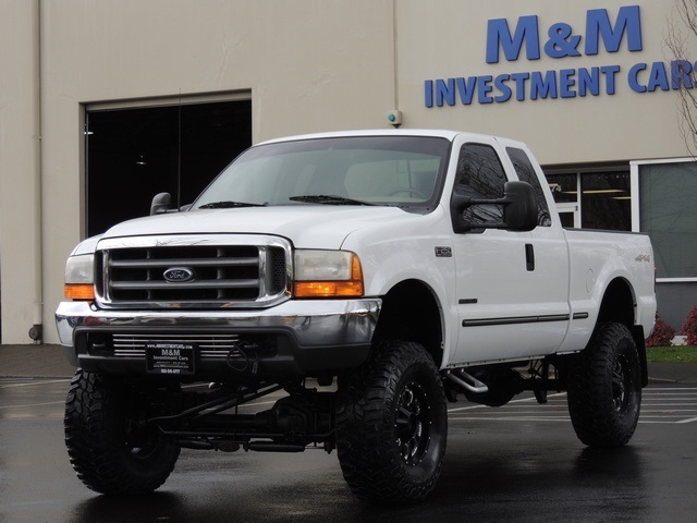 1999 Ford F-250 Lariat / 4X4 / 7.3L DIESEL / 6-SPEED / LIFTED   - Photo 1 - Portland, OR 97217