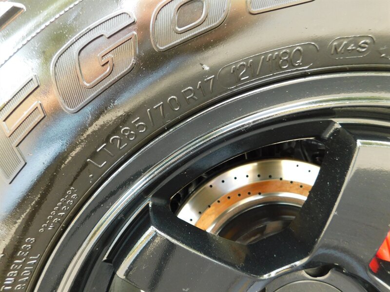 2007 Toyota FJ Cruiser SR5 4Dr / 4x4 / Rear Diff Locks / 33 " MUD / LIFTED - Photo 43 - Portland, OR 97217