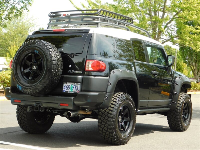 2007 Toyota FJ Cruiser SR5 4Dr / 4x4 / Rear Diff Locks / 33 " MUD / LIFTED - Photo 8 - Portland, OR 97217