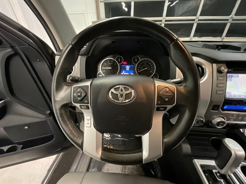 2015 Toyota Tundra Limited CREW MAX 4X4 / 5.7L V8 / FULLY LOADED  /Navigation & Backup Camera - Photo 46 - Gladstone, OR 97027