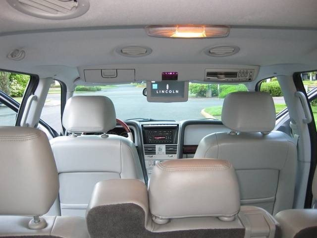 2004 Lincoln Aviator Luxury   - Photo 19 - Portland, OR 97217