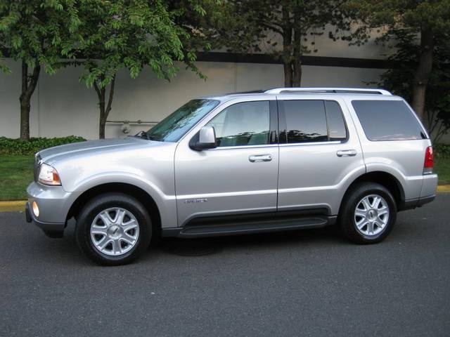 2004 Lincoln Aviator Luxury   - Photo 2 - Portland, OR 97217