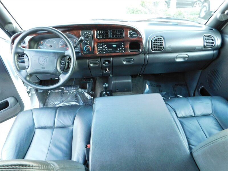 1999 Dodge Ram 2500 4dr Laramie SLT 5.9L Cummins Diesel / 4X4 CLEAN   - Photo 13 - Portland, OR 97217
