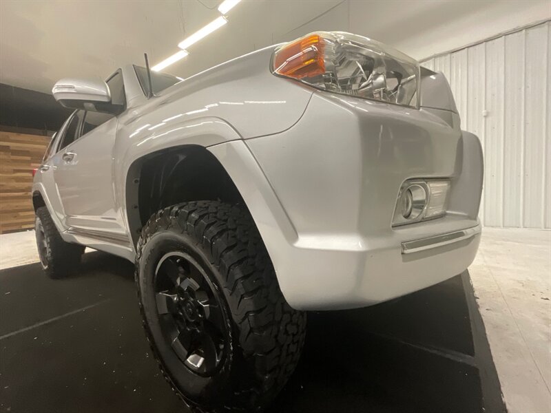 2010 Toyota 4Runner SR5 Sport Utility 4X4 / LIFTED w. NEW BF GOODRICH  / SUNROOF / LUGGAGE RACK / Excel Cond - Photo 27 - Gladstone, OR 97027