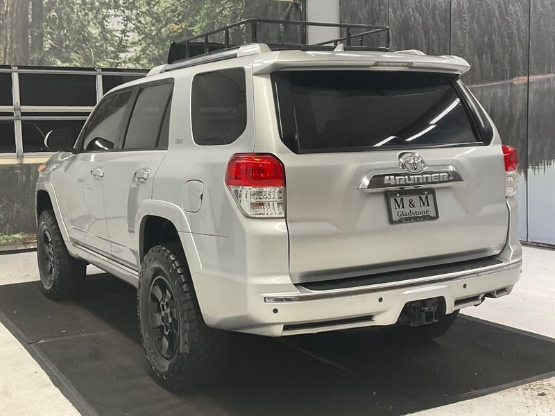 2010 Toyota 4Runner SR5 Sport Utility 4X4 / LIFTED w. NEW BF GOODRICH  / SUNROOF / LUGGAGE RACK / Excel Cond - Photo 8 - Gladstone, OR 97027