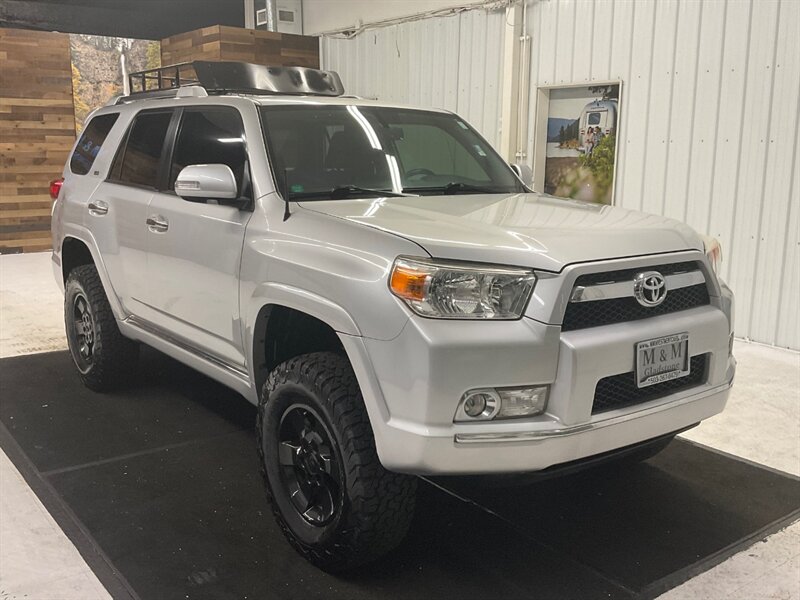2010 Toyota 4Runner SR5 Sport Utility 4X4 / LIFTED w. NEW BF GOODRICH  / SUNROOF / LUGGAGE RACK / Excel Cond - Photo 2 - Gladstone, OR 97027