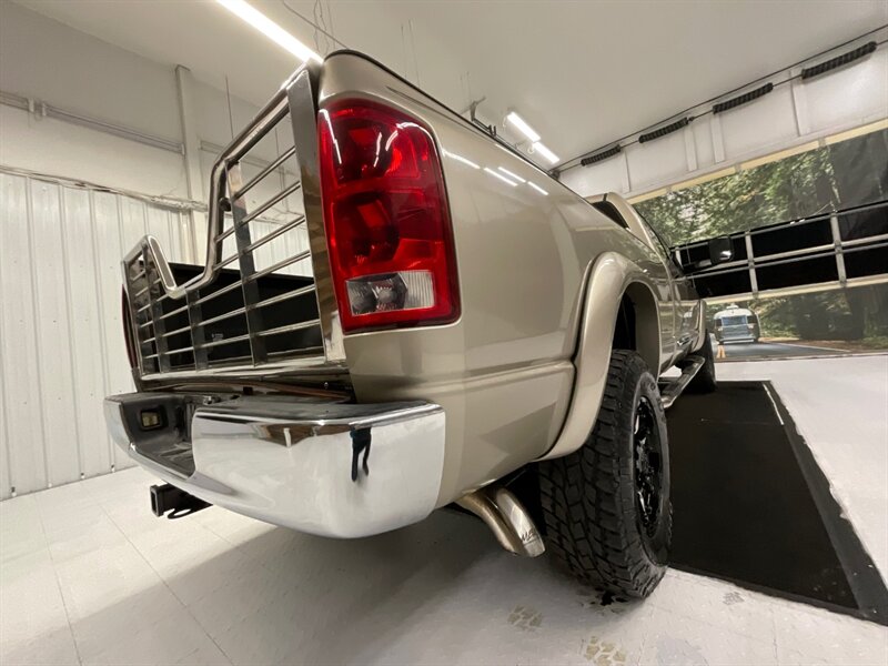 2005 Dodge Ram 3500 Laramie 4X4 / 5.9L DIESEL / 6-SPEED / Leather/BANK  / Leather & Heated Seats / Long bed - Photo 10 - Gladstone, OR 97027
