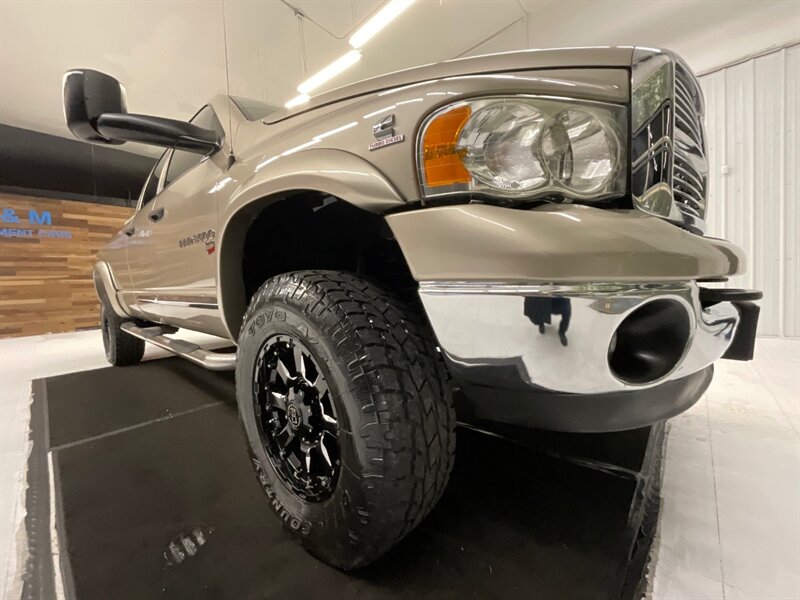 2005 Dodge Ram 3500 Laramie 4X4 / 5.9L DIESEL / 6-SPEED / Leather/BANK  / Leather & Heated Seats / Long bed - Photo 9 - Gladstone, OR 97027