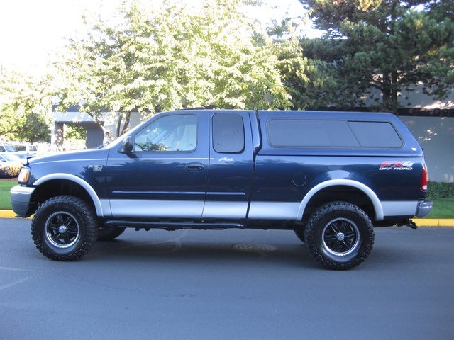 2002 Ford F-150 Lariat FX4 Long Bed LIFTED   - Photo 3 - Portland, OR 97217