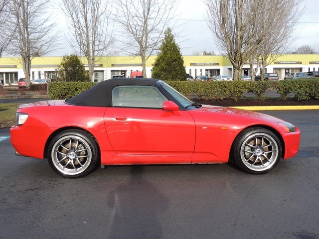 2002 Honda S2000 Convertible /6-Speed / Leather / 96K Miles   - Photo 4 - Portland, OR 97217