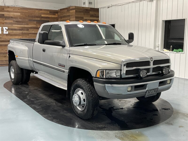 2001 Dodge Ram 3500 SLT Plus 4Dr  4X4/ 5.9L DIESEL / DUALLY /119K MILE  / LONG BED / RUST FREE / Excel Cond - Photo 2 - Gladstone, OR 97027