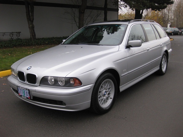 2001 BMW 525i   - Photo 1 - Portland, OR 97217