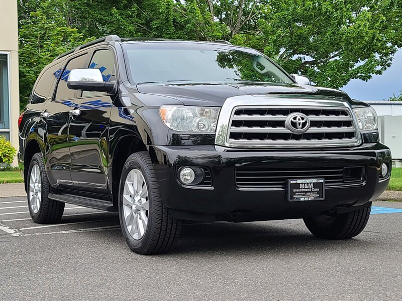 2014 Toyota Sequoia PLATINUM / 4X4 / DVD / NAV / CAM / 1-OWNER  / 3RD SEATS / AIR SUSPENSION / DYNAMIC CRUISE / HEATED & COOLED LEATHER / EVERY POSSIBLE OPTION / BEAUTIFUL SHAPE!! - Photo 2 - Portland, OR 97217