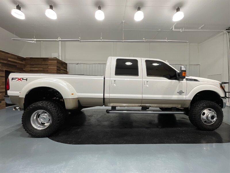 2011 Ford F-350 Lariat 4X4 / 6.7L DIESEL / DUALLY / LIFTED  / ULTIMATE PKG / NEW TIRES - Photo 4 - Gladstone, OR 97027