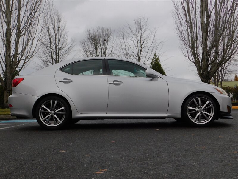 2008 Lexus IS 250 4dr Leather Navi / Sun roof / FreshTrade-in   - Photo 3 - Portland, OR 97217