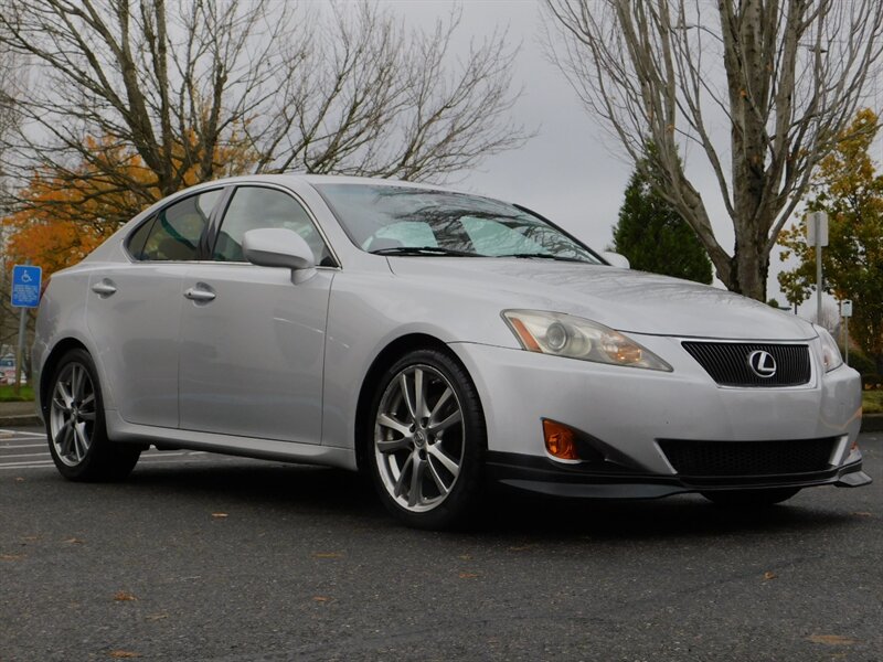 2008 Lexus IS 250 4dr Leather Navi / Sun roof / FreshTrade-in   - Photo 2 - Portland, OR 97217