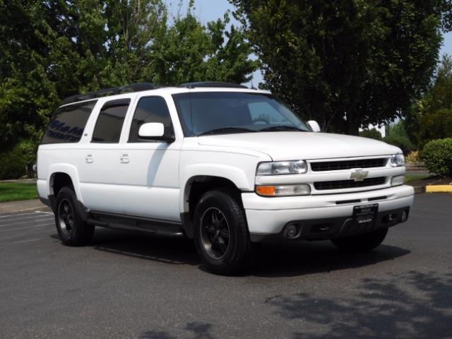 2005 Chevrolet Suburban 1500 Z71 / 4WD / Leather / DVD / Sunroof / Excel C   - Photo 2 - Portland, OR 97217